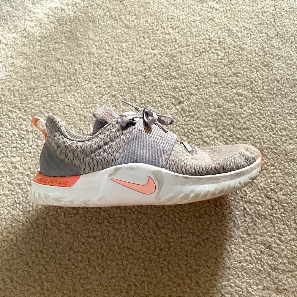 Nike Womens Renew in-season Tr 9 Sneakers